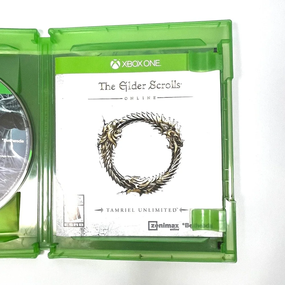 The Elder Scrolls Online Tamriel Unlimited Xbox One Complete CIB Tested Manual